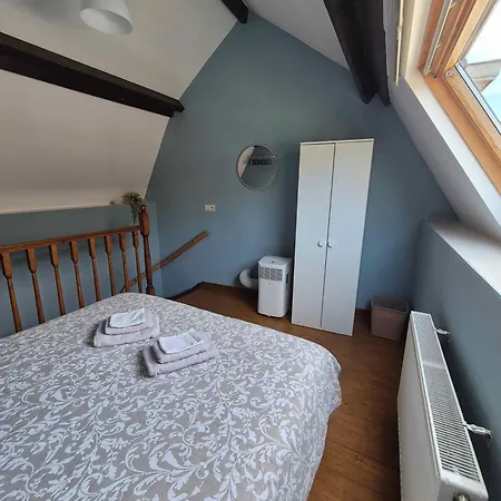 Habitación en casa particular Petit Dans La Rue Du Chateau